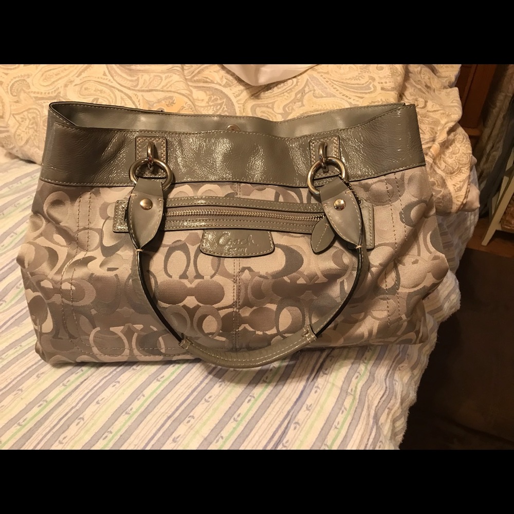 Coach pocketbook